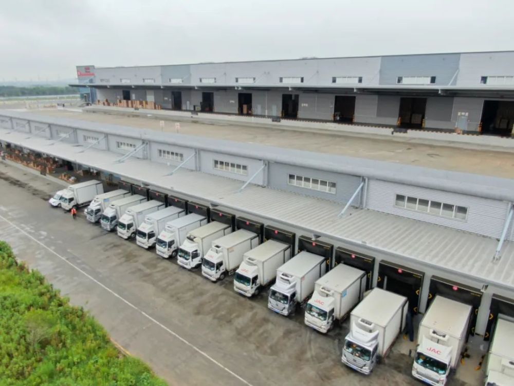 中国餐饮市场规模有望突破10万亿连锁品牌的万店时代要来了！(图4)