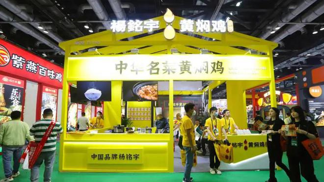 破防！央视打响315第一枪知名餐饮被曝：剩菜回收使用变质食材(图13)
