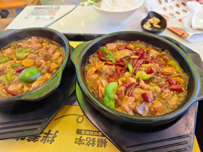 食安丑闻频出的杨铭宇黄焖鸡米饭凉凉了平价餐饮正在集体失控(图2)