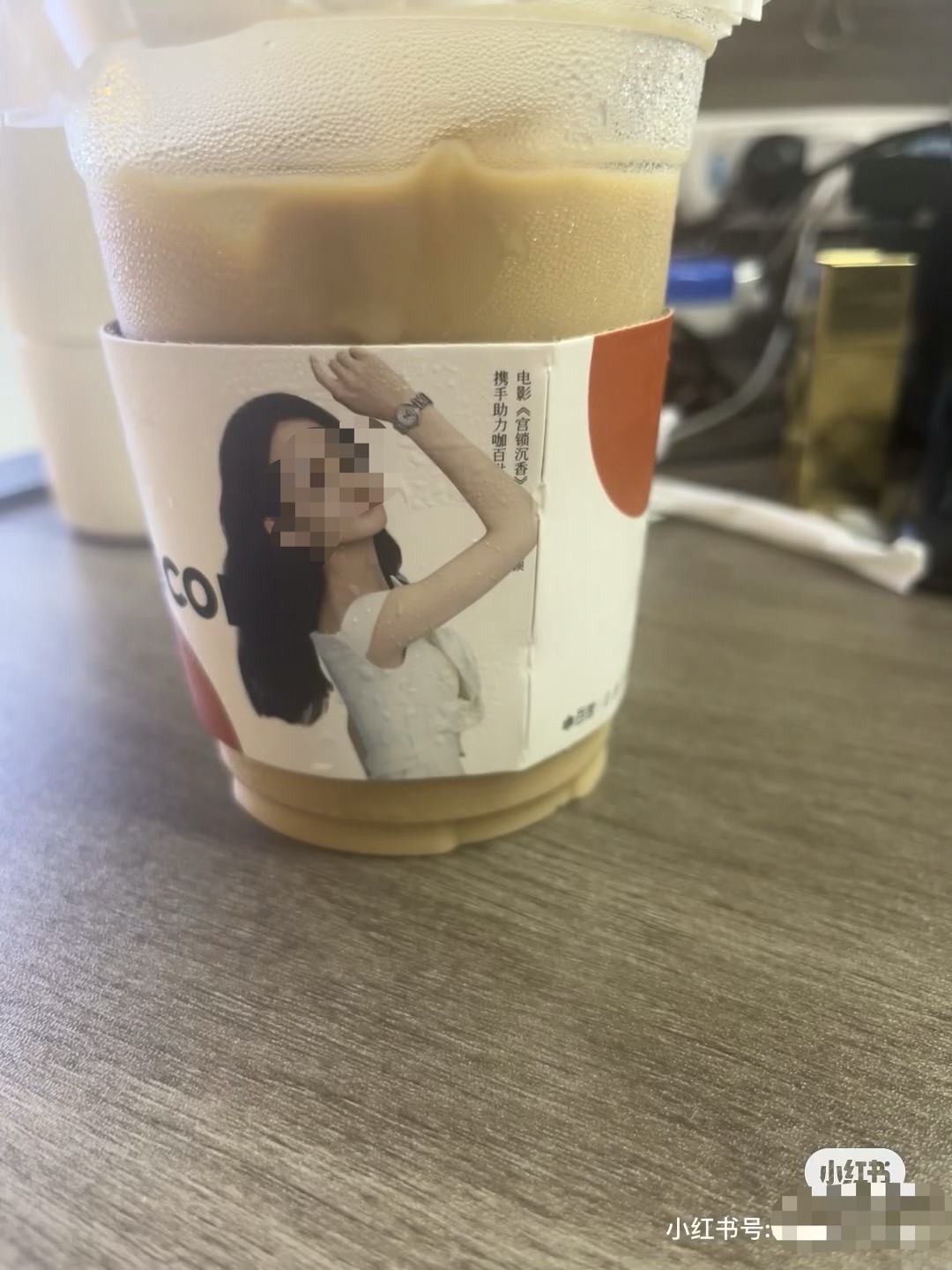演员赵丽颖起诉重庆一餐饮连锁品牌 地方加盟商：加盟时被告知有赵丽颖代言(图2)