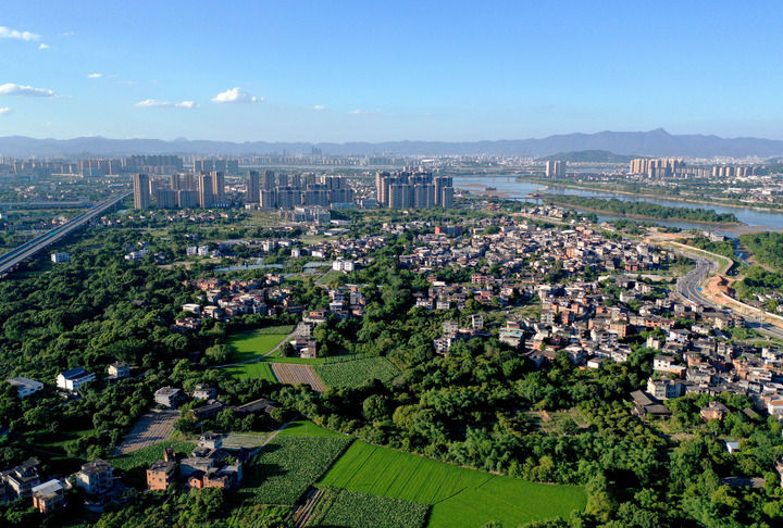 奋勇争先再上台阶——福建爱拼敢赢展现经济韧劲(图2)