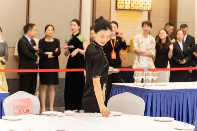 服务大局：干字当头谱写饭店行业发展新篇章——第三届南京市旅游饭店协会2024回眸（之三）