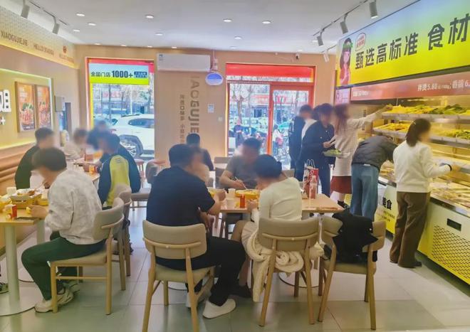 这个知名品牌悄悄升级堂食收入竟提升40%！(图2)