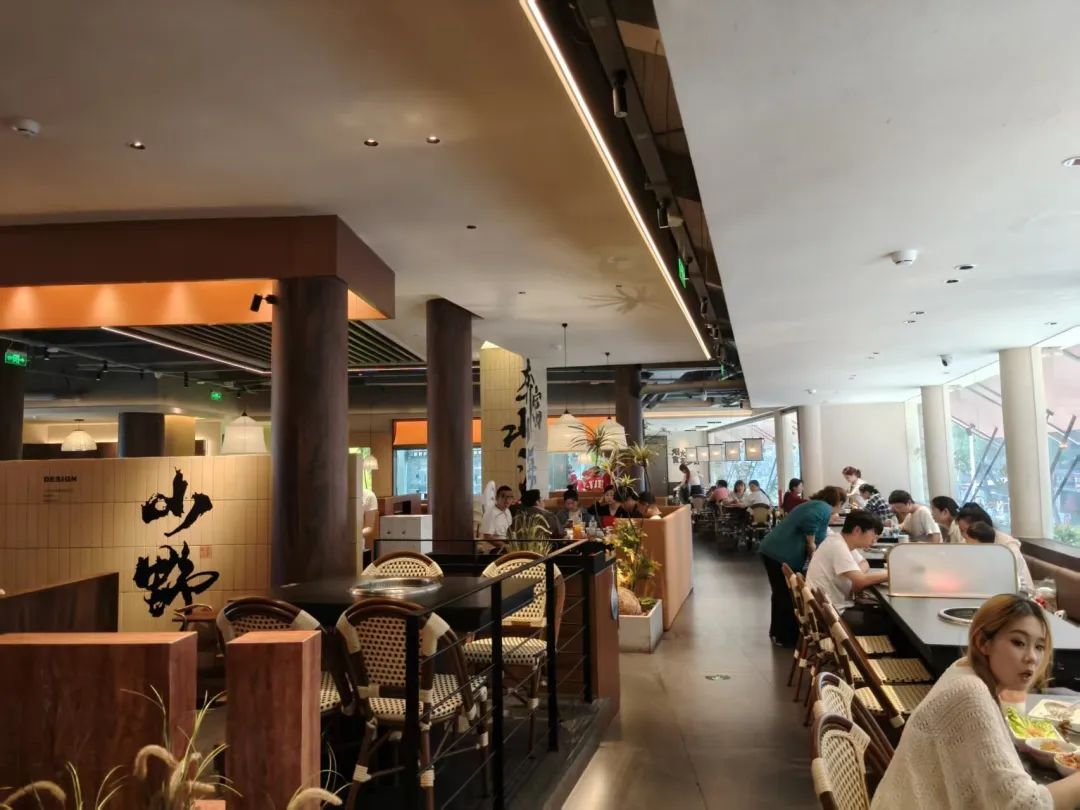 从孤儿到火锅女王：25年坚守平价基因开店466家干成江西第一(图3)