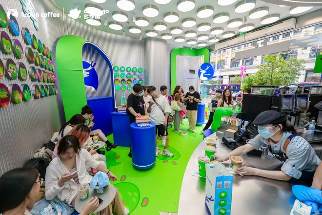 瑞幸、星巴克、库迪、MANNER…9大咖啡品牌最新拓店计划：有人要冲5万店卷飞了！(图3)