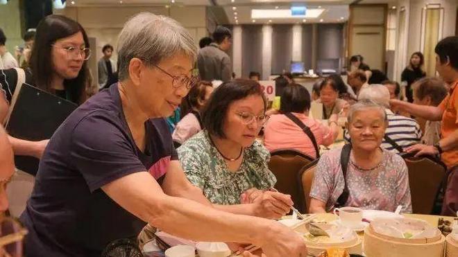 曾经的美食天堂香港餐饮业客源流失严重高租金高定价模式制约(图9)