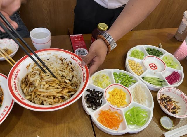 消费新场景丨舌尖上的新风向(图4)