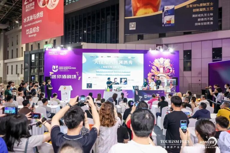华夏行业景气混合(图1)