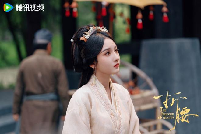 张淼怡新剧演狐妖仙气造型美翻天宋祖儿惊喜加盟演出有望成爆款(图4)