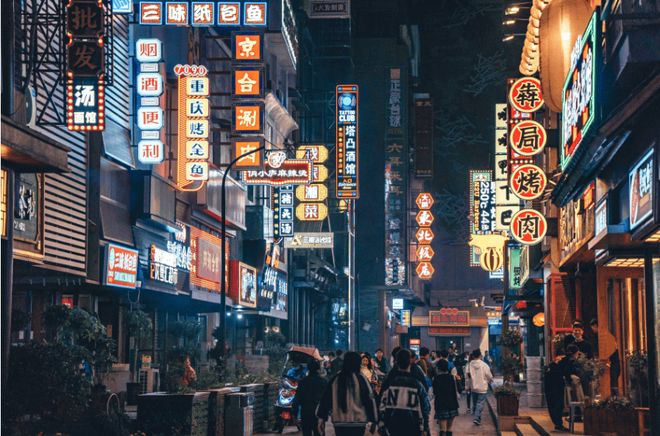 火爆的二手回收生意都“焉儿了”2025年餐饮有多难？(图2)