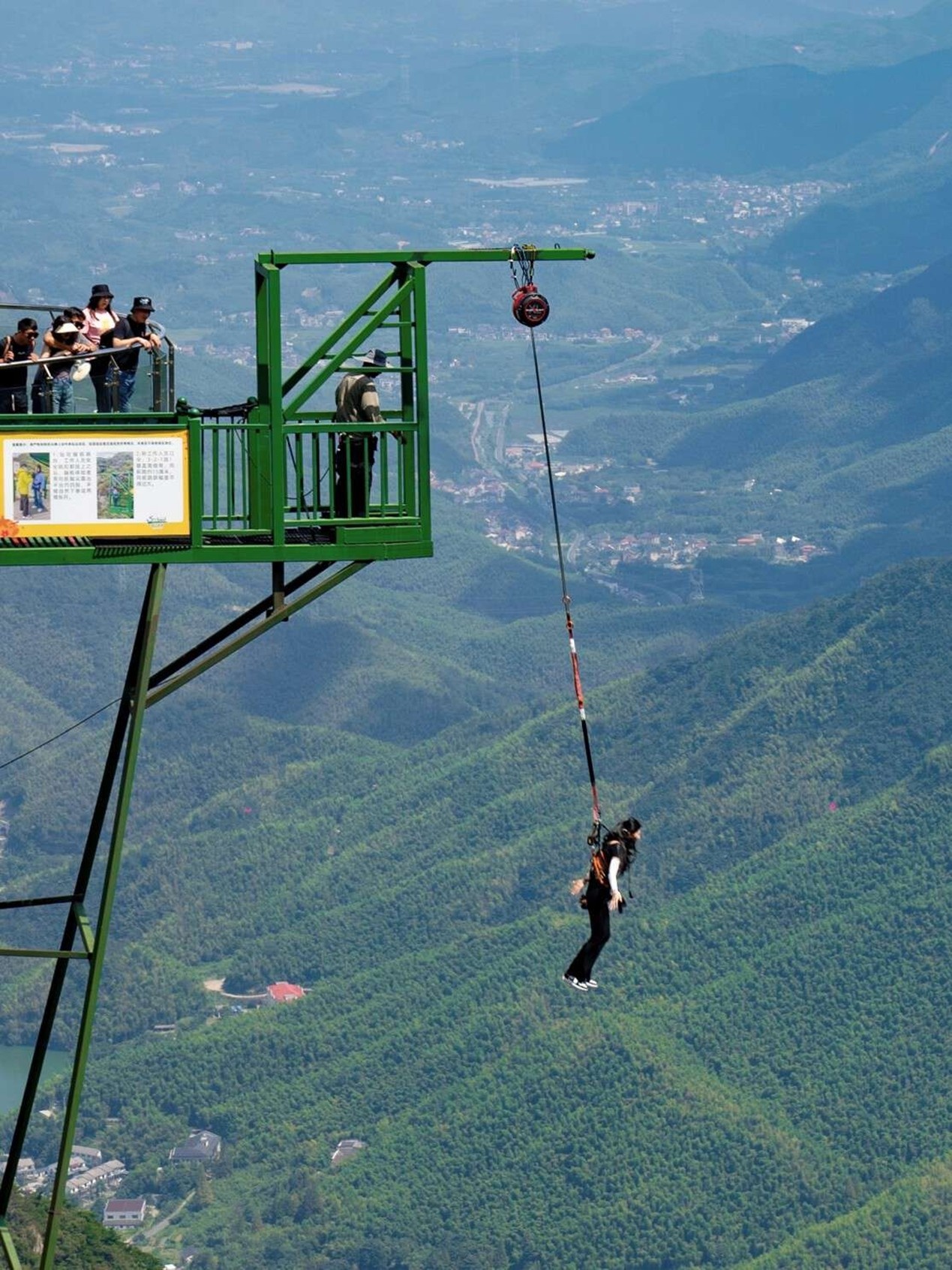 低强度、高情绪满足 新业态激发文旅消费新活力