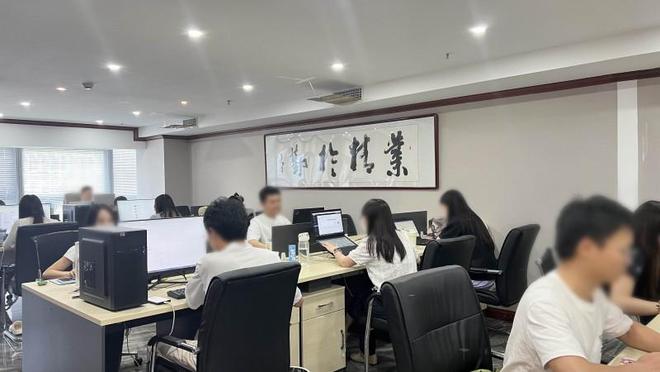 7×24小时全时响应：嘎嘎香东北老饭盒加盟商的十二重保障真相(图3)