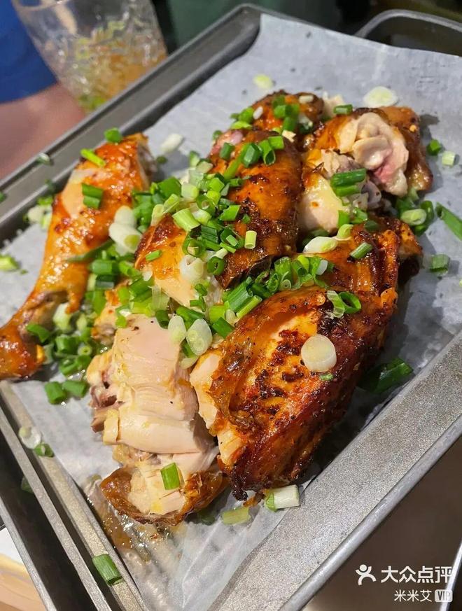 餐饮业冰火两重天：绿茶狂飙与天价账单背后的行业裂变(图3)