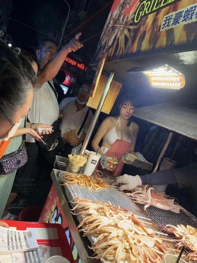 趋势：只有男女约会进卡座餐饮包间要消失了？(图4)