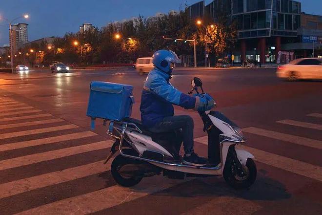 外卖时代即将终结？一个全新的行业正加速突围很多人还不知道