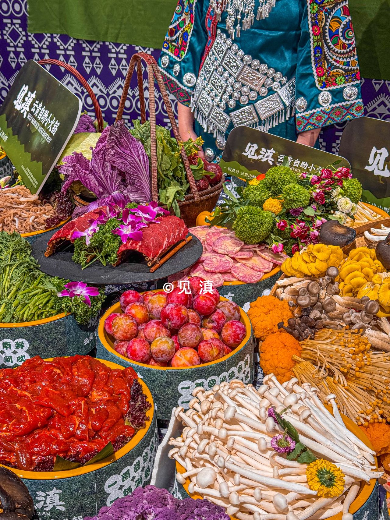 650亿赛道沸腾！朱欢喜见滇云贵旋转自助小火锅凭什么成餐饮新风口(图2)