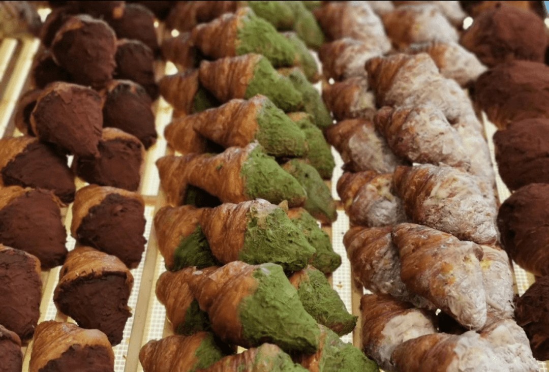 大家排队买的面包店一年倒了8万家(图6)