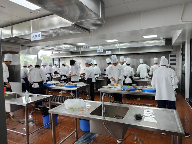 口碑好的商用厨具工厂(图2)