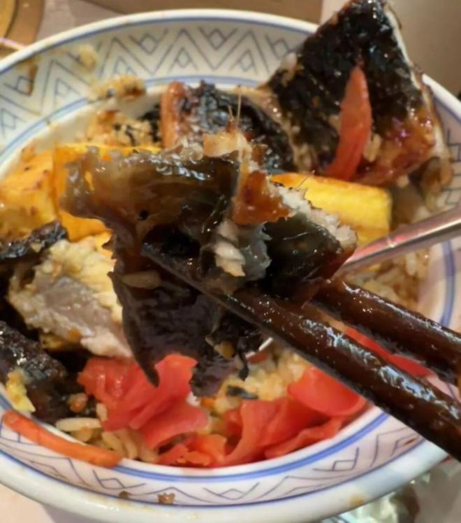 探访西安“魏宇宙”：汉堡夯但日料、粤菜拉完了？(图3)