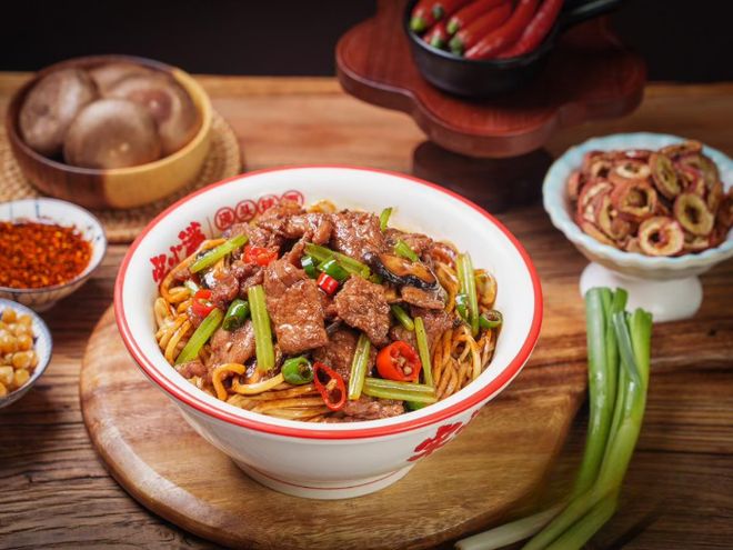 餐饮创业“避坑”指南：为何选择宋小满这样的实力品牌？(图3)