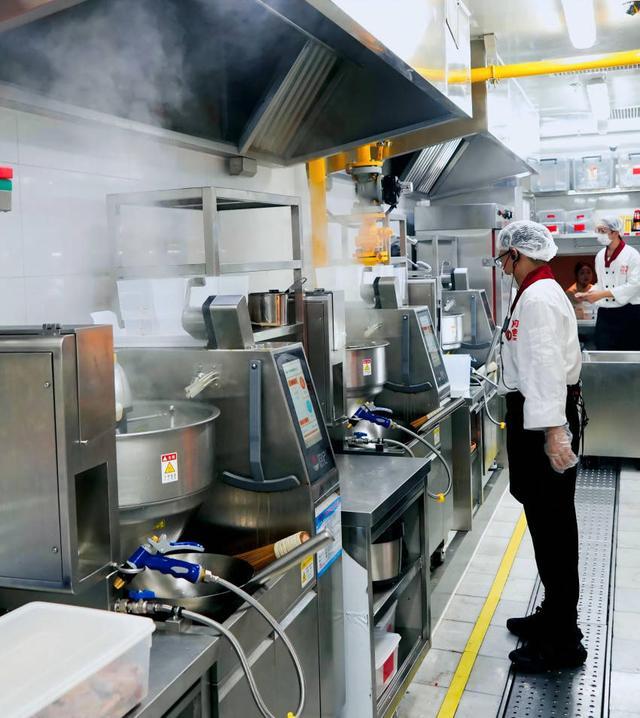 两项市场地位第一认证！厨纪AI炒菜机器人凭什么成为连锁餐饮的首选？(图5)