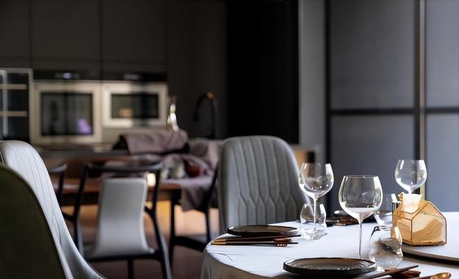 门店全关！30年高端餐饮品牌集体倒下网友一针见血(图12)