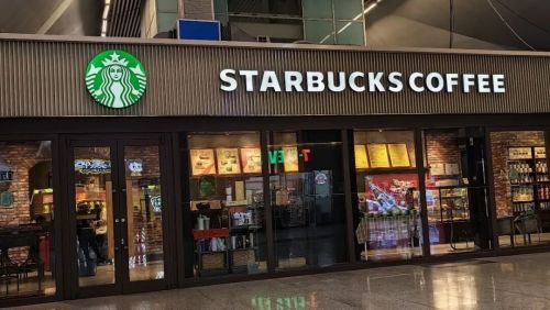 必胜客、星巴克们集体“改姓”：洋品牌终于看懂中国餐饮(图2)